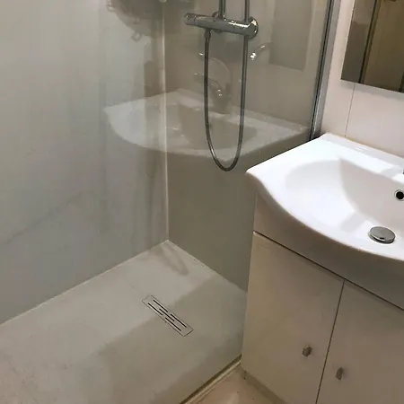 2* A - Jardin Et Animaux Admis - Fr-1-738-43 Вилла